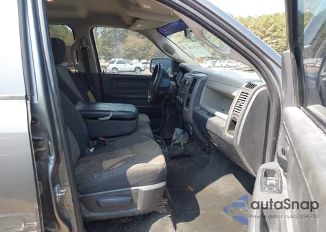 2012 Ram 1500 St z USA, uszkodzony, nr VIN 1C6RD6KT0CS208353